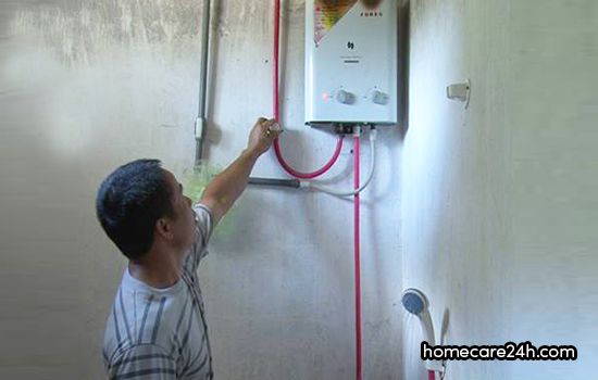 Máy nước nóng lạnh dùng để tắm có những loại nào, giá bao nhiêu - Homecare 24h - Trung tâm cứu hộ điện máy gia đình