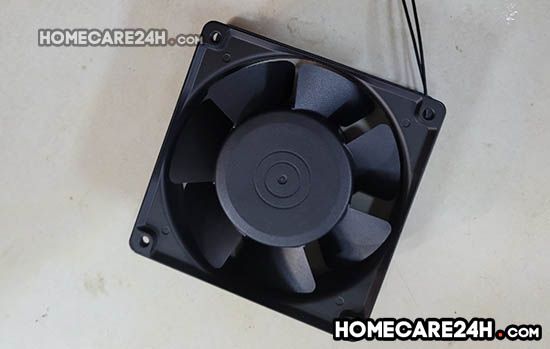 Máy ấp trứng bị hỏng quạt